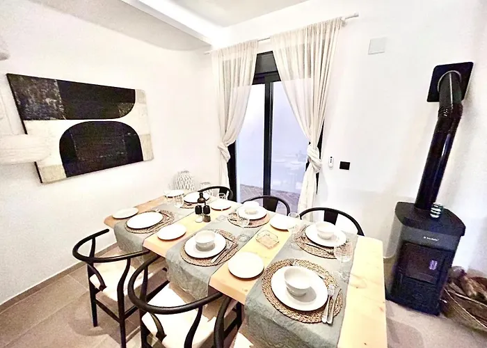Casa Lucia * אסטפונה